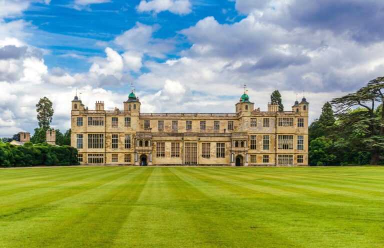stately homes and castles in UK